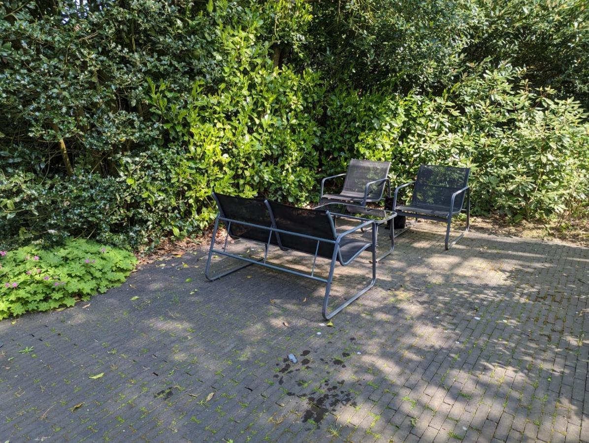 Luxe Bungalow "Zomeroord" Beekbergen Exteriör bild