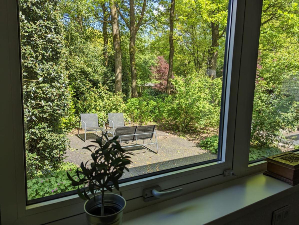 Luxe Bungalow "Zomeroord" Beekbergen Exteriör bild